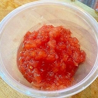 【簡単フリージング離乳食】色々使える角切りトマト